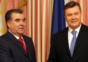 Президент Таджикистана договорился о производстве днепропетровских тракторов в Душанбе