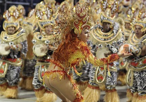 Карнавал в Сан-Паулу завершился драками и погромами