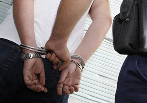 Во Флориде полиция арестовала мужчину, который обвинял свою мать в краже пива