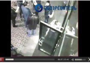В интернете появилось видео потасовки между Луценко и Стогнием