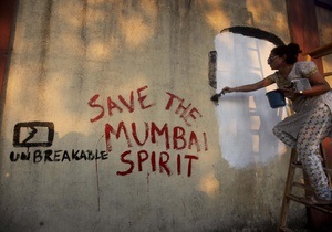 Взрывы в Мумбаи: как минимум четверо погибших и сто раненых