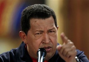 Чавес обозвал соперника по выборам свиньей