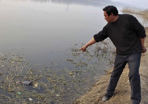 Скандал в Китае: работники морга выбрасывали трупы детей в реку