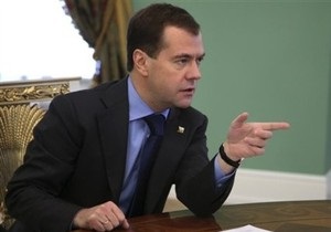 Медведев объяснил задержку отправки посла в Украину: Начали хамить по полной программе
