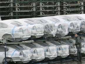 Автомобили в Украине могут значительно подешеветь уже осенью