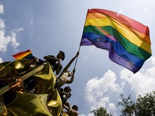 На гей-парад в Берлине вышли около полумиллиона человек