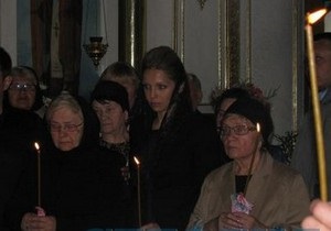 Свекра Тимошенко похоронили под надзором милиции и СБУ. Его сын не приехал