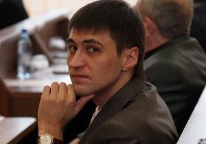 За недостойное поведение: Романа Ландика исключили из фракции Партии регионов