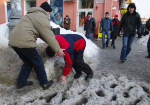 Фотогалерея: После снежной бури юг и восток Украины затопило