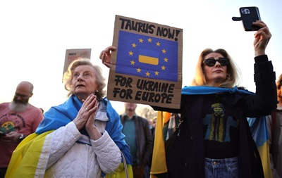 Дальність ударів по Росії. Обмежень немає