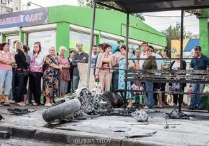 ДТП в Киеве с участием мотоцикла, автомобиля и маршрутки: один погиб, восемь госпитализированы