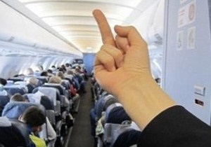 Аэрофлот уволил стюардессу за фотографию ВКонтакте