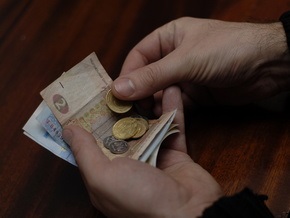 Киевлян заставляют платить благотворительные взносы в госучреждения