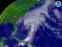 Метеорологи предсказывают пять сильных ураганов в Атлантике