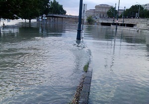 Наводнение в Европе - На территории Венгрии уровень во