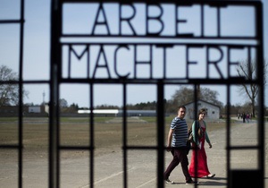 80 лет спустя: Немцы снова спорят о нацизме - Reuters