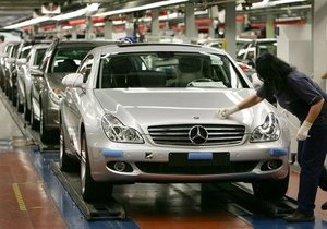 Daimler: Cпрос на грузовики будет расти вопреки кризису