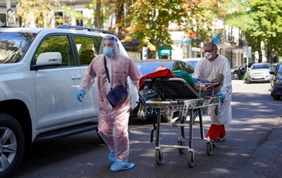 В Украине за неделю резко выросло количество больных COVID-19