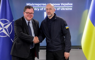 Шмыгаль встретился с представителем НАТО
