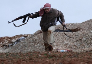 Сирийские повстанцы развернули наступление. Дивизия брата Асада противостоит штурму