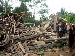 В Индонезии произошло сильное землетрясение
