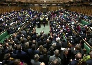 В Британии депутатам запретили писать в Twitter