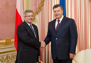В Польше началась встреча Януковича с Коморовским