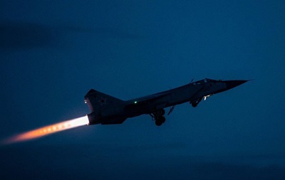 Второй раз за ночь: взлет МиГ-31К и запуск Кинжалов