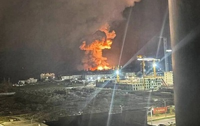 Минус 2% мировой нефти. В РФ прилетел Нептун