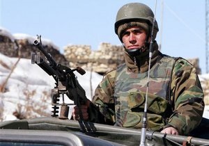 Курдские боевики атаковали турецкую военную колонну, семь человек погибли