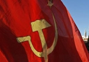Херсонский губернатор передумал поднимать 9 мая советские флаги