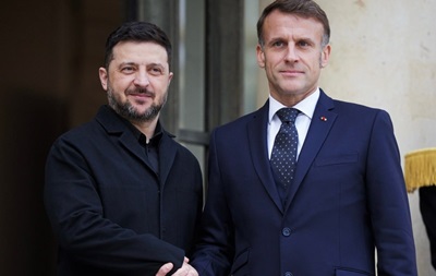 Макрон позвонил Зеленскому: о чем говорили