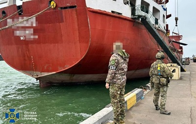 Україна оголосила санкції проти 656 кораблів