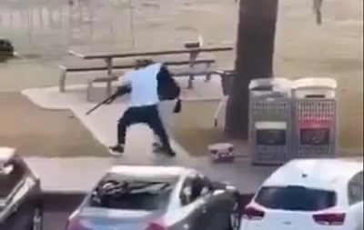 СМИ назвали имя героя, который обезоружил нападавшего в Сиднее