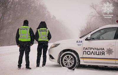 Негода в Україні: з початку доби 29 ДТП з потерпілими