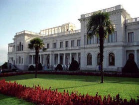 ВР запретила приватизацию 12 памятников культуры