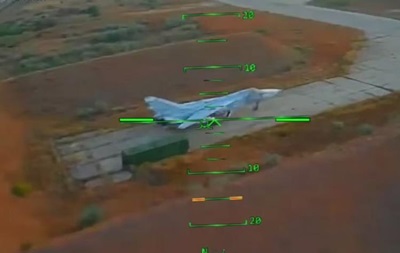 СБУ показала удары по пяти аэродромам в России