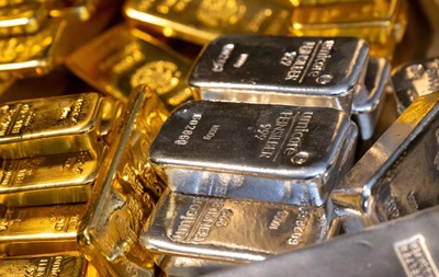 Цены на золото и серебро упали на новостях из США