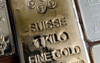 Золото и серебро продолжают стремительно дешеветь