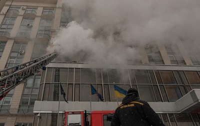 В центре Киева вспыхнул пожар в гостинице