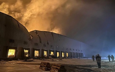В Киевской области горят склады Рошен - соцсети