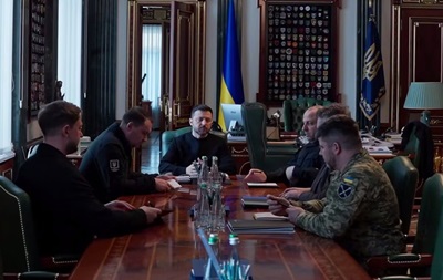 Зеленский встретился с переговорной командой