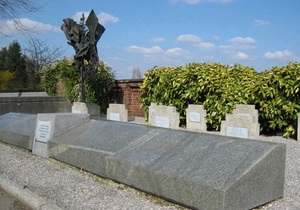 В Бельгии с кладбища украли памятник советским военнопленным