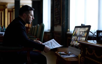 Зеленский пригрозил местным властям  выводами 