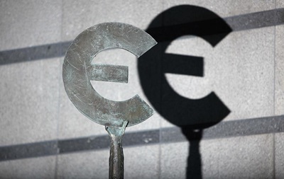 Курс евро обновил исторический максимум в Украине