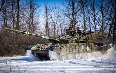 Активные бои идут на трех направлениях - Генштаб