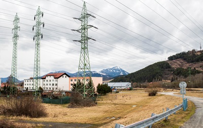 Минус электрика от ЕС. Конфликт со Словакией