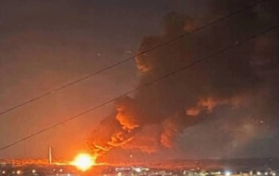 СБС подтвердили поражение нефтебазы в Луганске