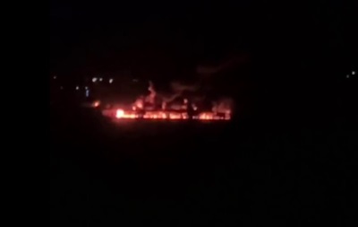 В Новороссийске после атаки БПЛА горит порт