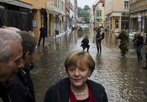 Фотогалерея: Широка река. Европа борется с последствиями наводнения, Германии грозит рекордный потоп